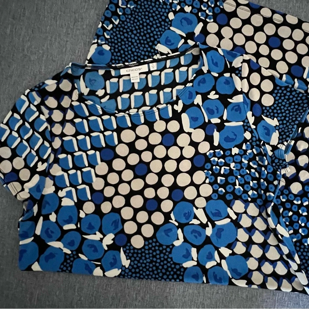 CHICO’S Blue, Black & White Geometric Tunic Dress Size 1  US M  NWOT P2P: 18” - Picture 10 of 14